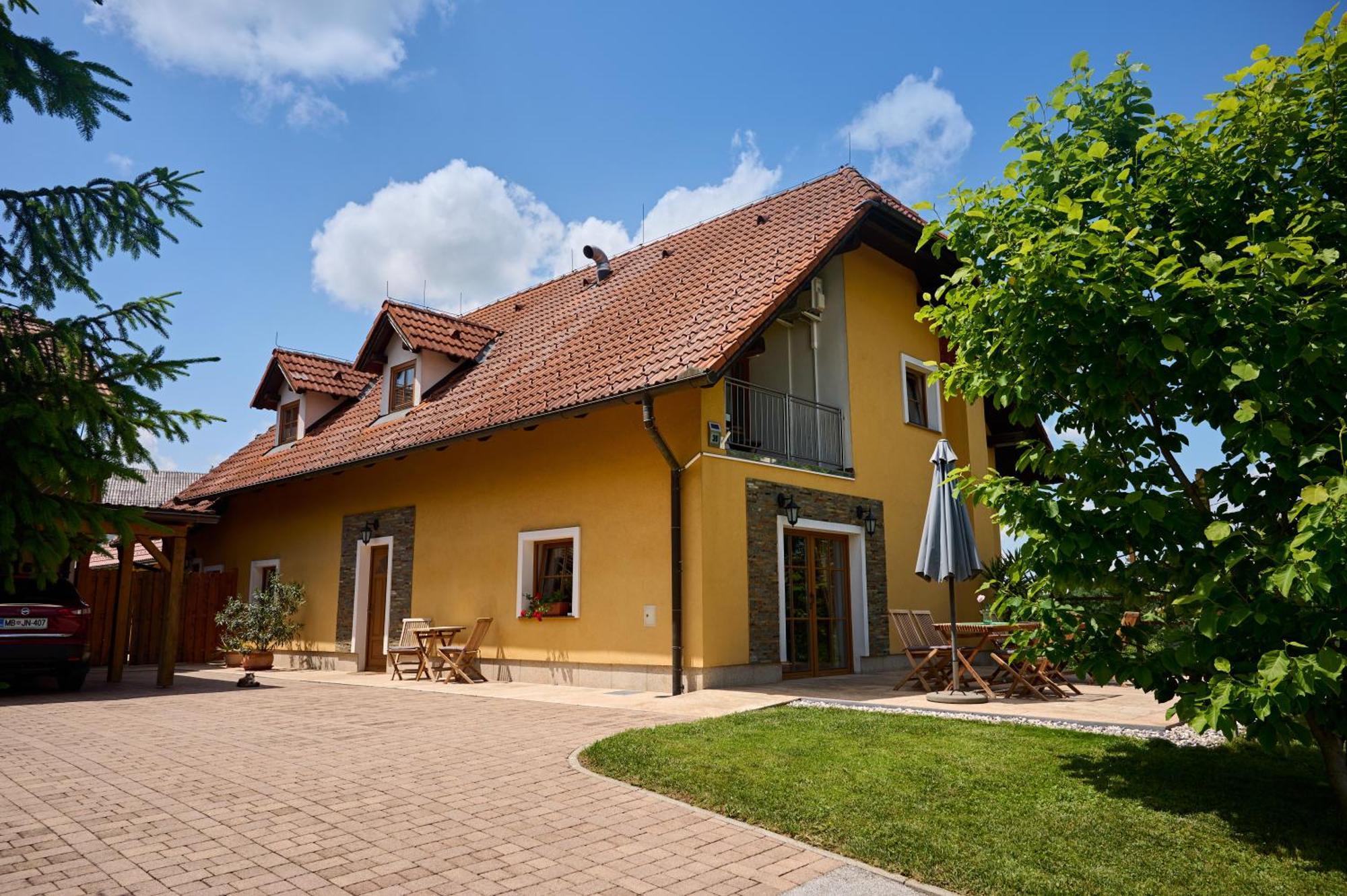 Wine House Kaloh Villa Maribor Buitenkant foto